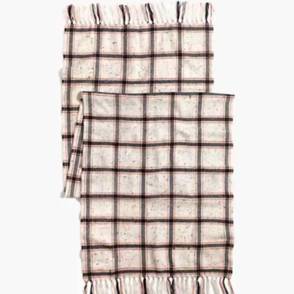 | madewell - hanstone plaid knotted fringe scarf |